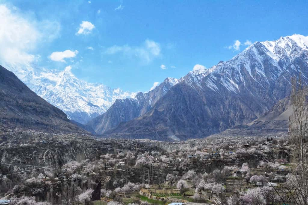 Hunza Gilgit Baltistan Advelogue